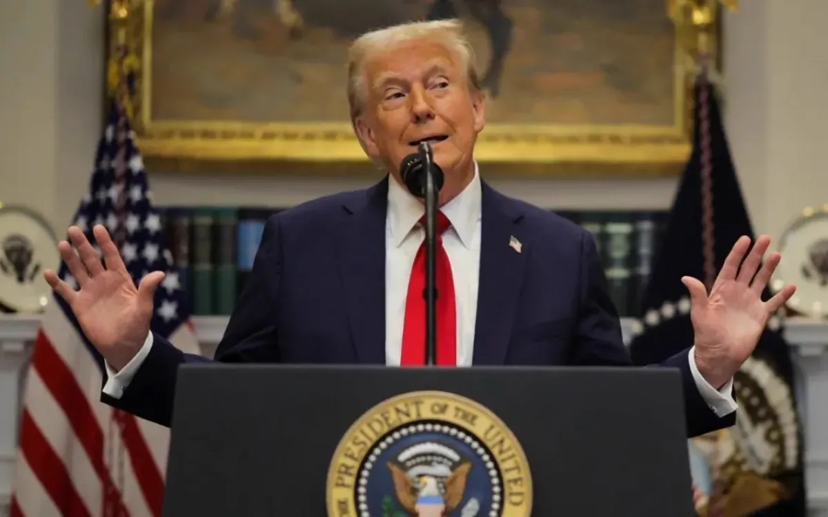 Altcoin: Two Senators Write to SEC Regarding Trump's Meme Coin news image