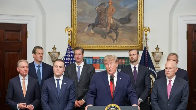 Altcoin: Last Minute Changes to the CLARITY Act Before Tomorrow's Big Vote: Ethical Compromise from Trump news card image