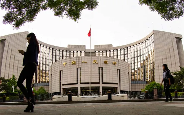 Altcoin: China's Central Bank Reiterates Cryptocurrency Warning news card image
