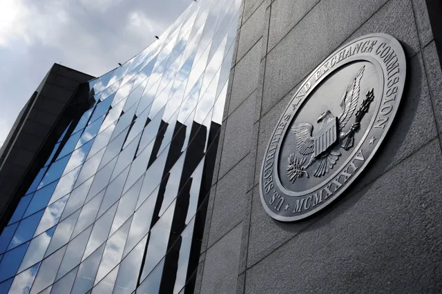Altcoin: What Stocks Could Be Affected by SEC's Tokenized Equity Exemption? news card image