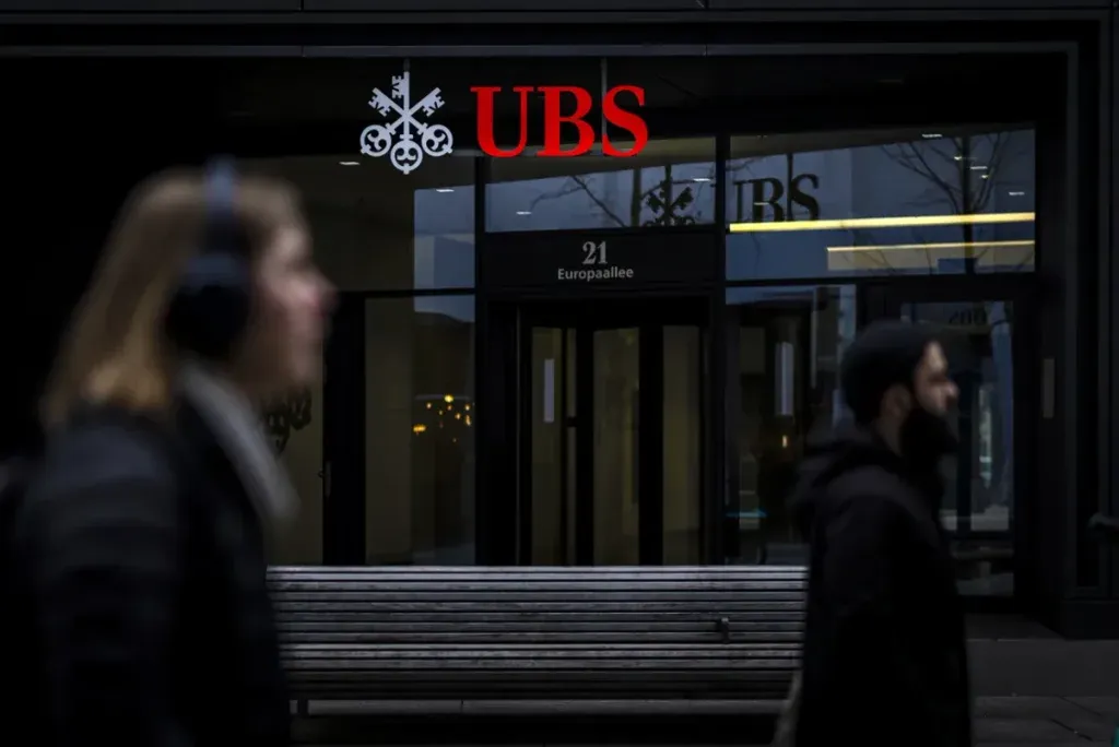 Makro: UBS'den Gümüş İçin 2026 Yılına Dair Olumlu Tahminler haber görseli